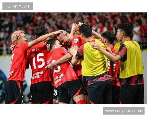 成都篮球队节奏之争引发热议球迷观点各异探讨战术与表现