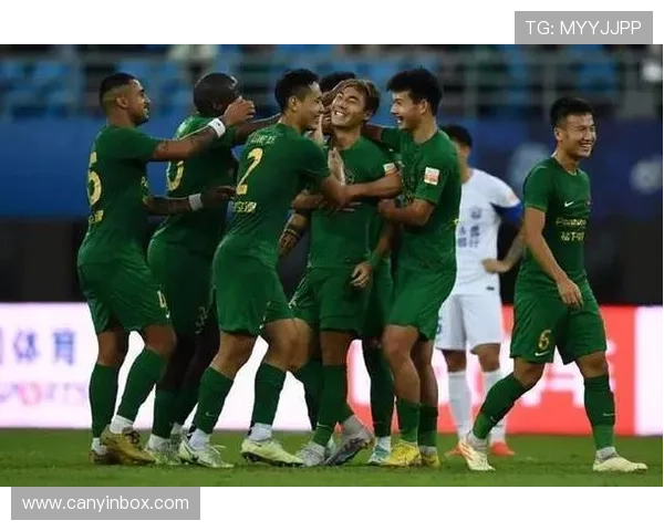 成都飞盘队与广州飞盘队赛后复盘分析比赛节奏与战术对抗